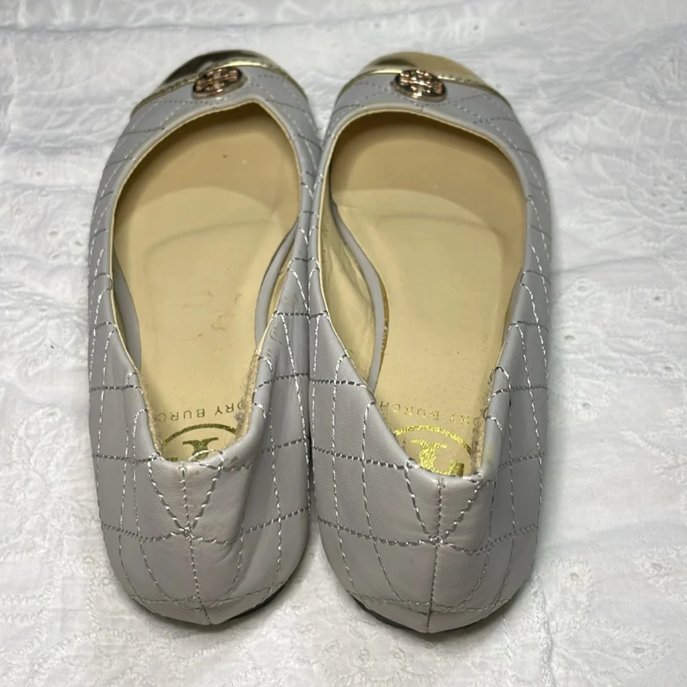 HP!! Tory Burch Gray & Gold Ballet Flats with Logo Medallion - Picture 3 of 12